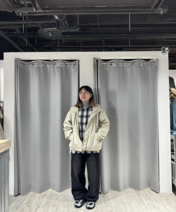162cm 穿 S，穿起來偏合身