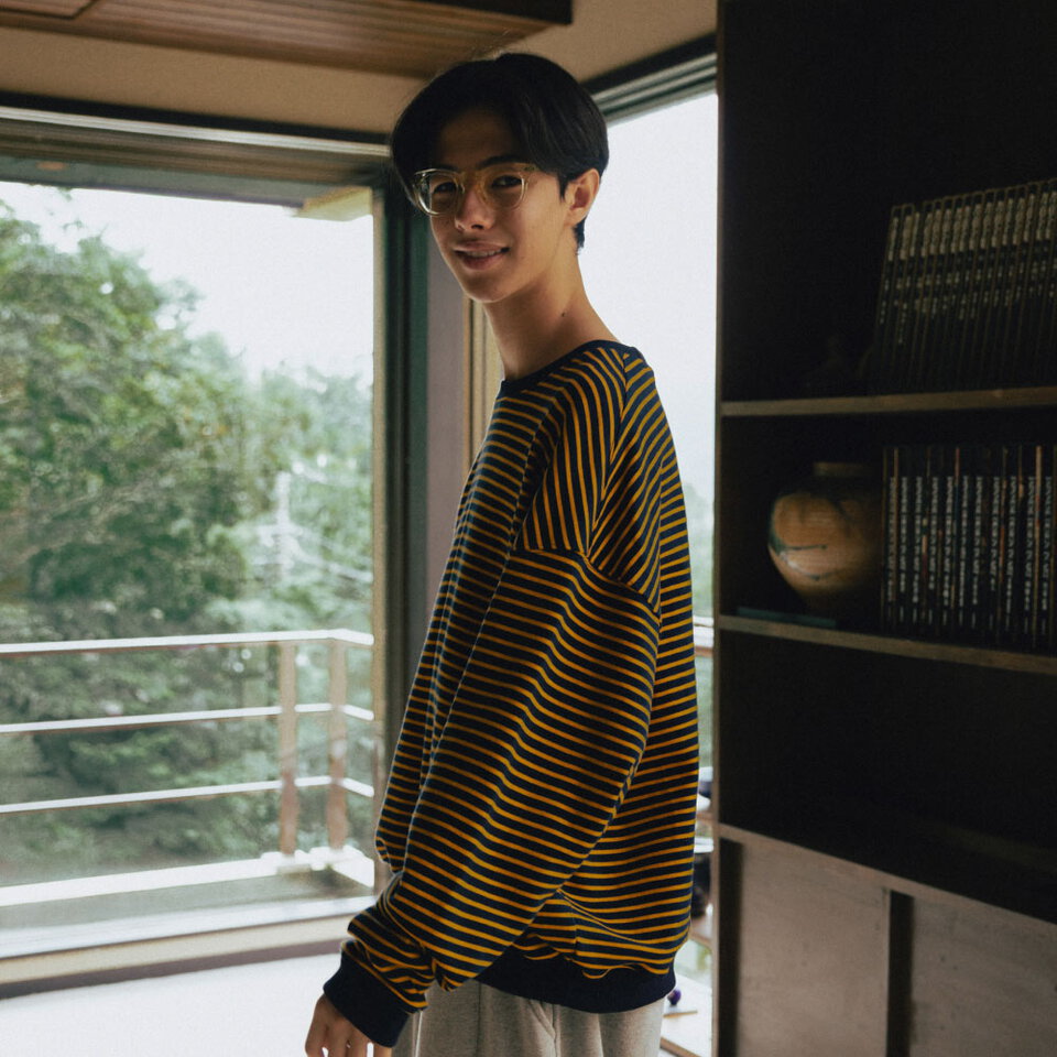 條紋上衣 Stripe Sweat Shirt