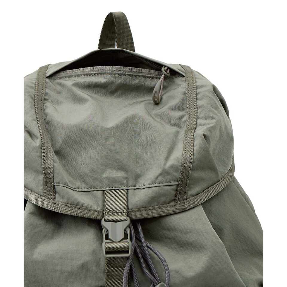 多口袋後背包 Focus Rucksack