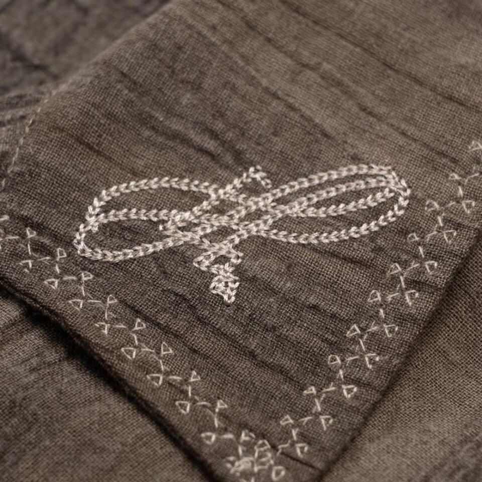 刺繡開領襯衫 Relaxed Earthy Shirt