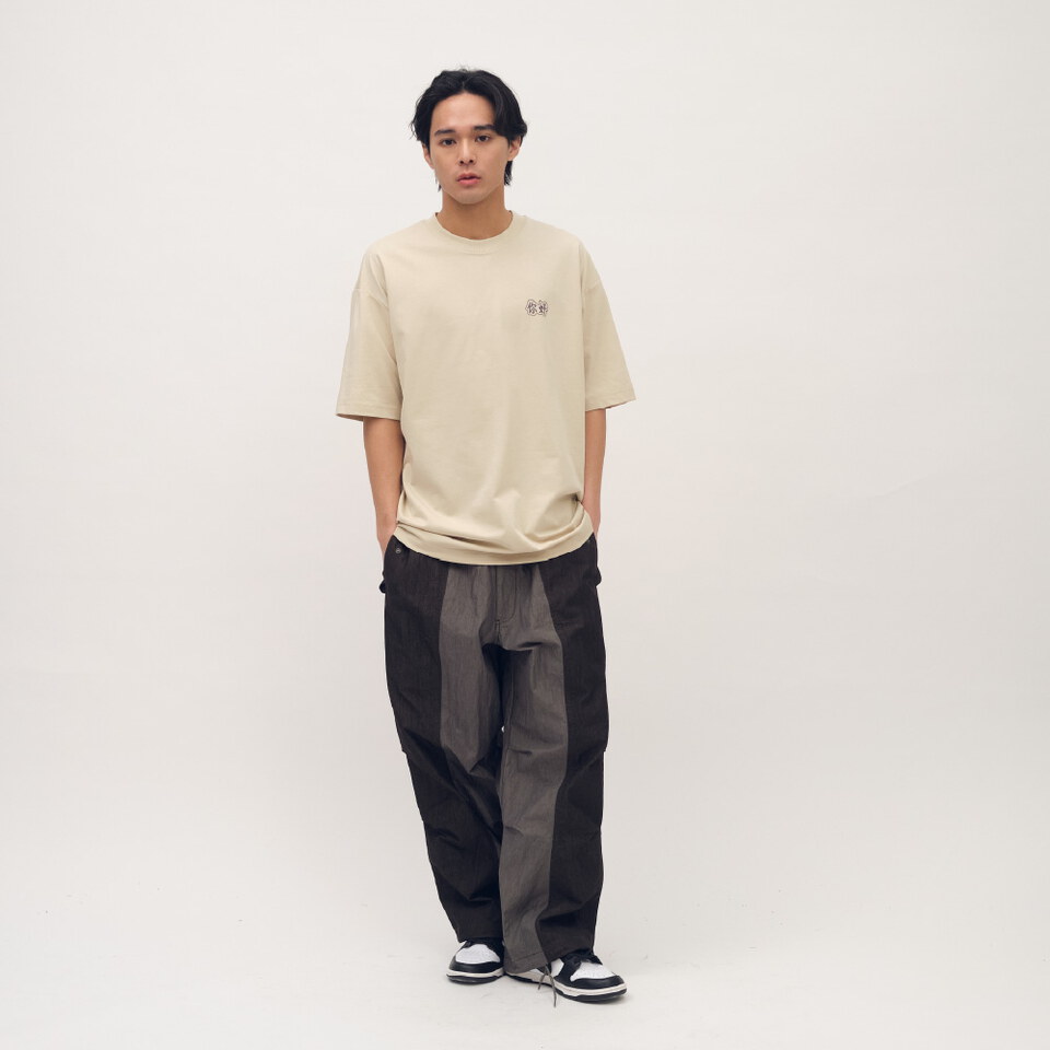 你好台灣短TEE