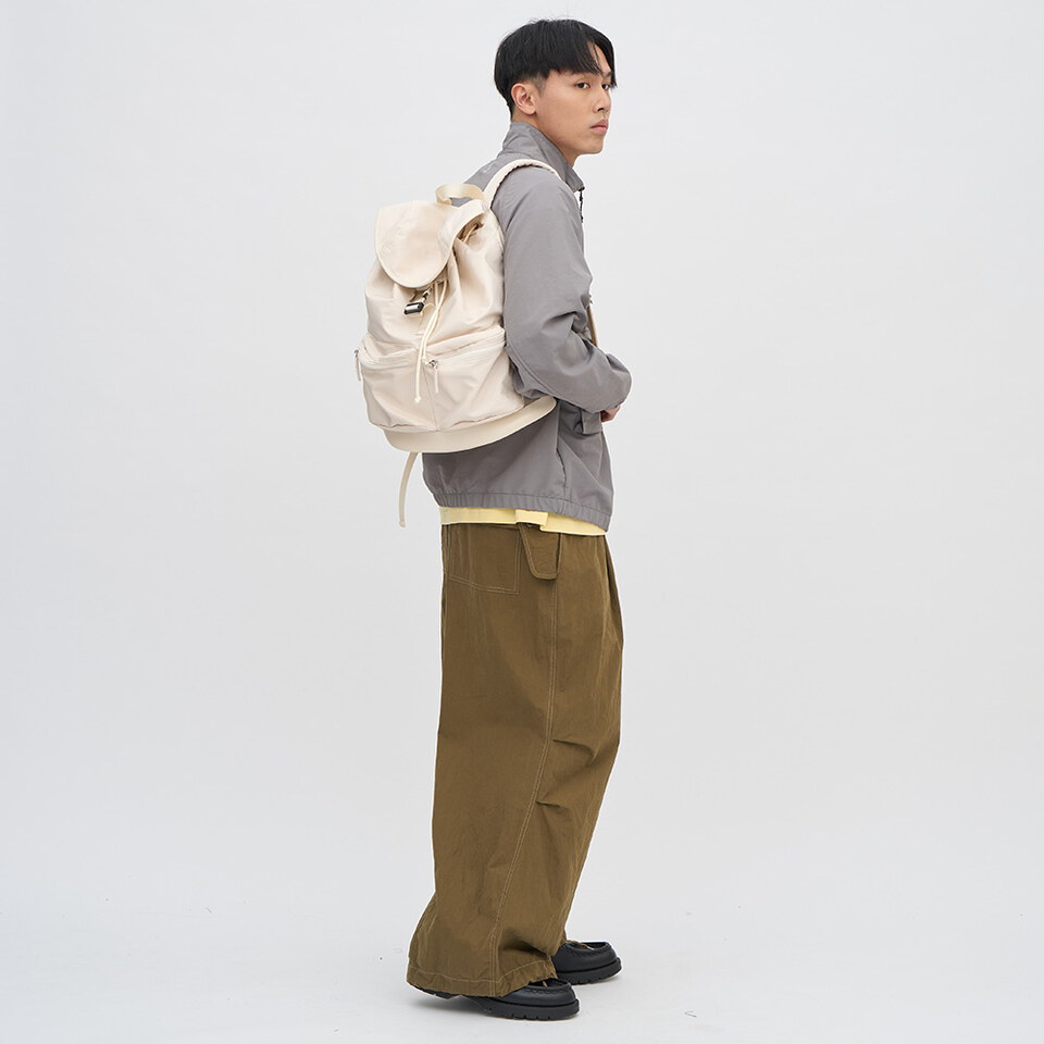尼龍束口大口袋後背包