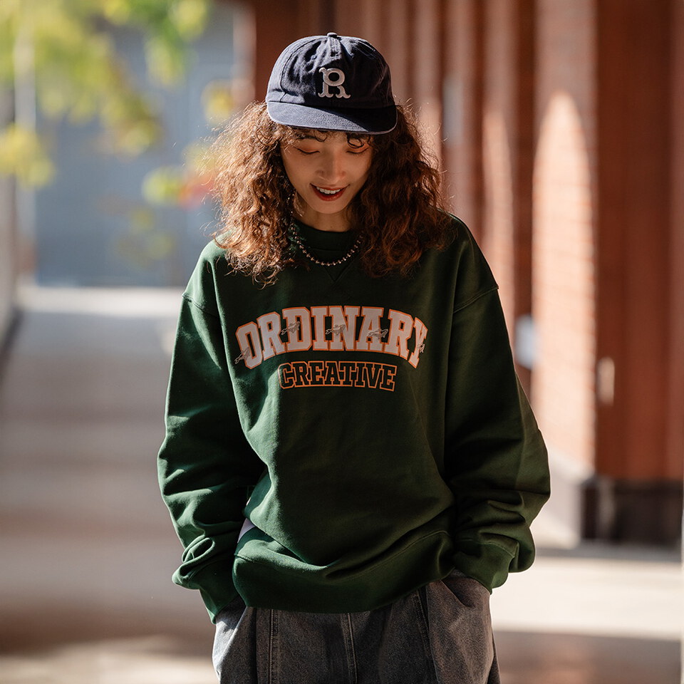 經典學院LOGO鯨魚電繡大學TEE