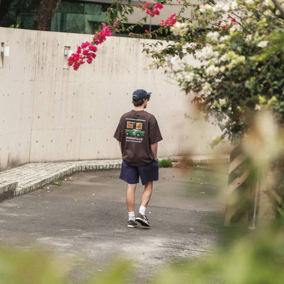 復古蠟筆角色短TEE