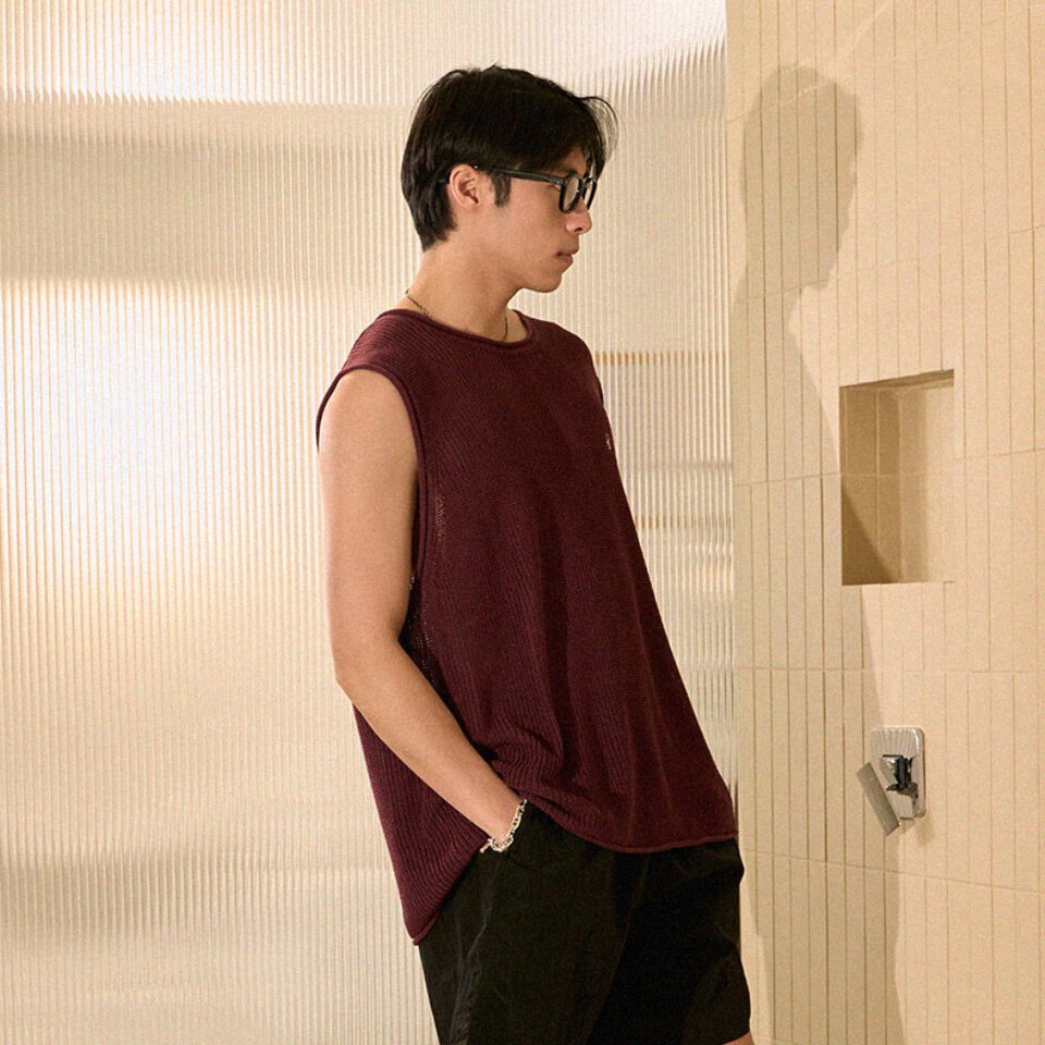 刺繡粗針織背心 LYOCELL KNIT VEST
