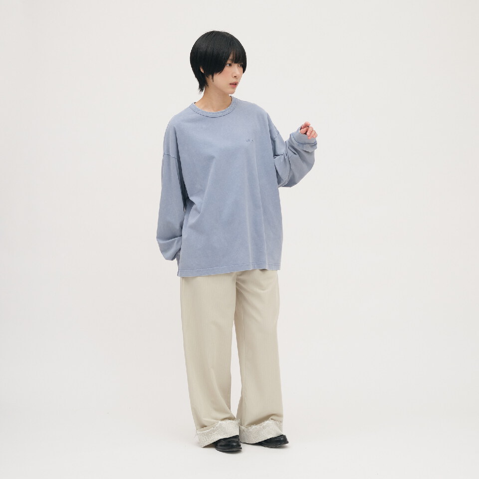 寬版刺繡水洗長袖TEE