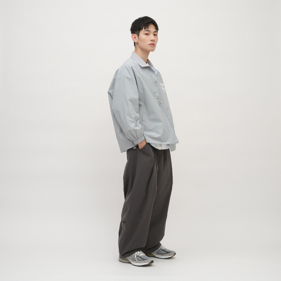 平凡且美好雙面穿教練外套