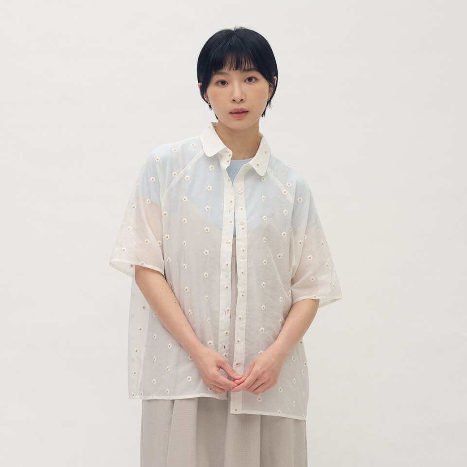 SAA3346-261 小花刺繡透膚襯衫
