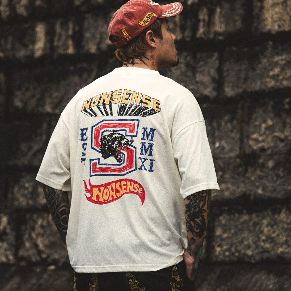 SNS0157-262 sense x Katol 聯名復古校徽短Tee Motor-Graphic Varsity Tee