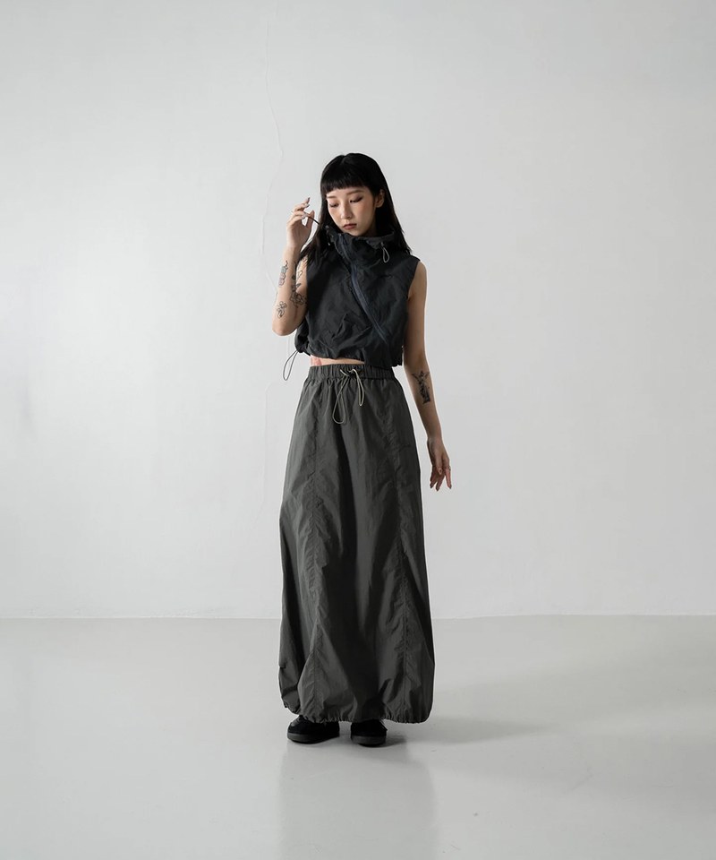 連帽拉鍊背心 DIAGONAL ZIPPER VEST
