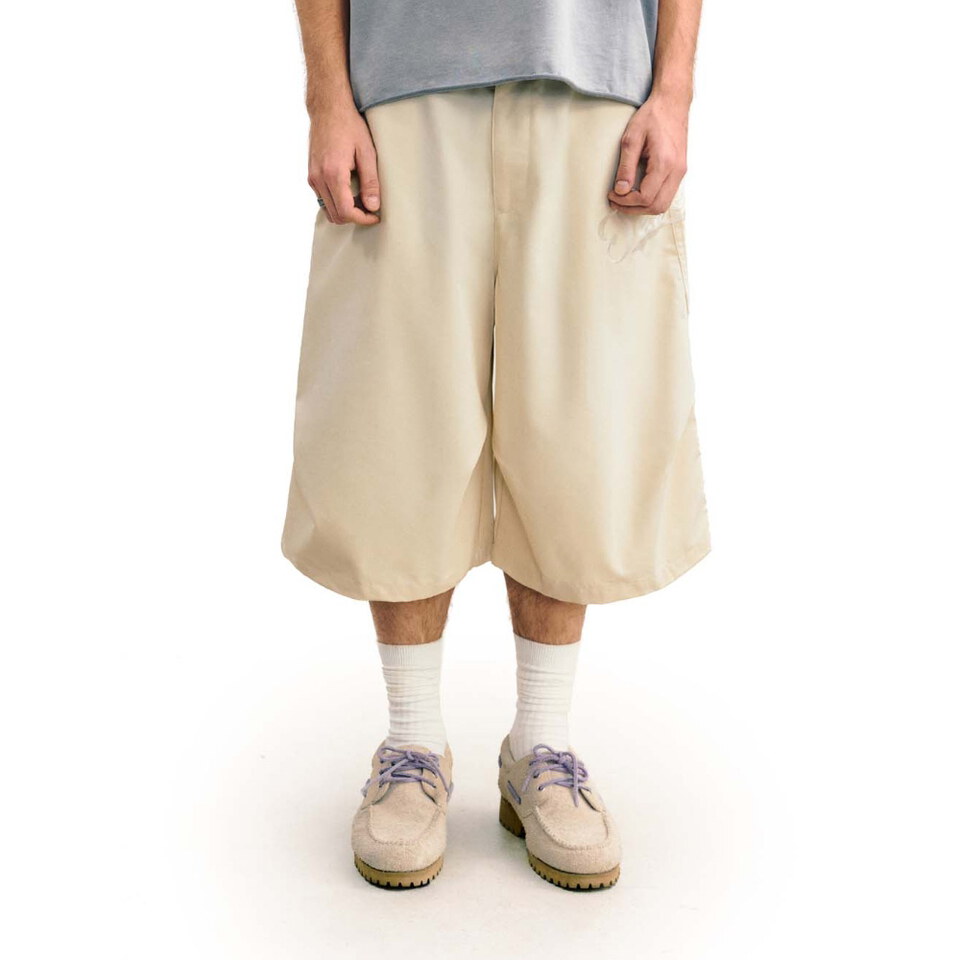 SNS1714-261 寬版斜紋短褲 Wide Cut Twill Shorts