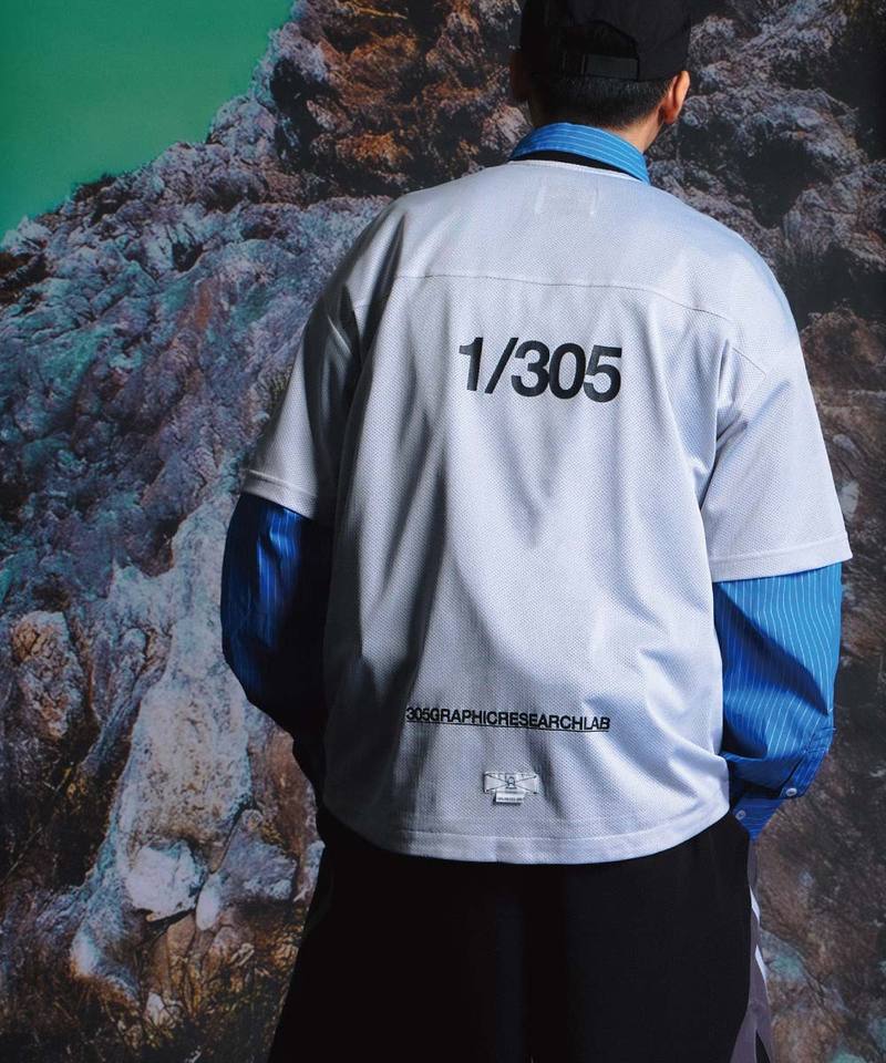 拼接足球上衣 4:11