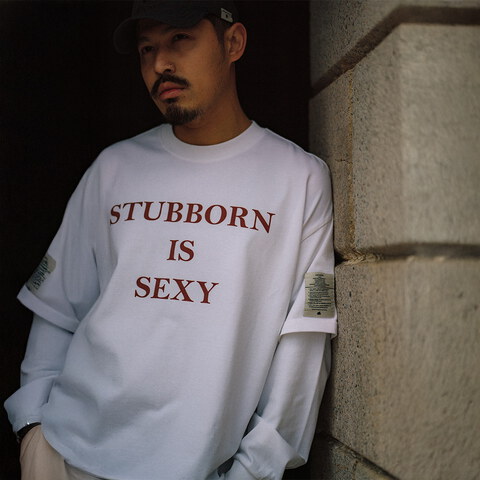 木馬圖像長袖上衣 Stubborn Is Sexy LS Tee Horse