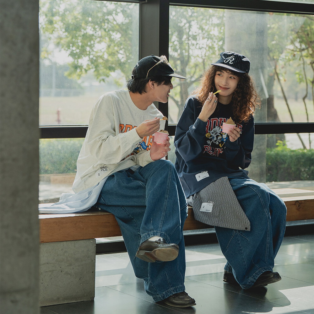 ORDINARY X PLAIN ME 運動俱樂部⻑tee