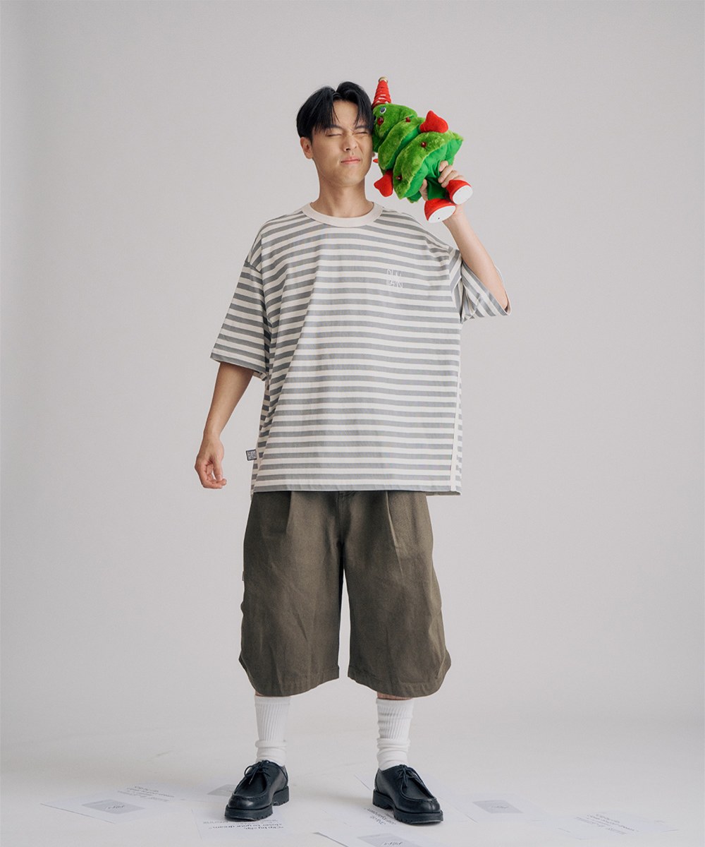 clip by clip OVERSIZE條紋TEE