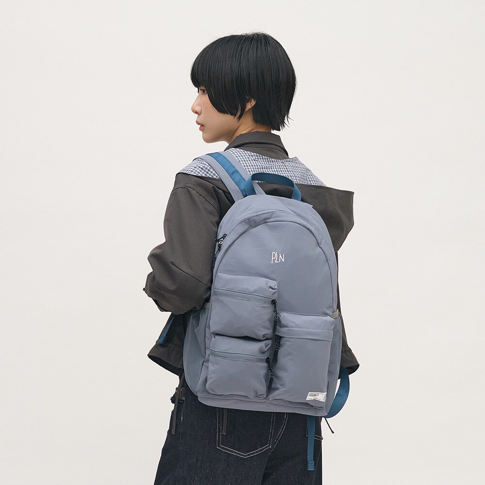 霧感尼龍立體多口袋後背包