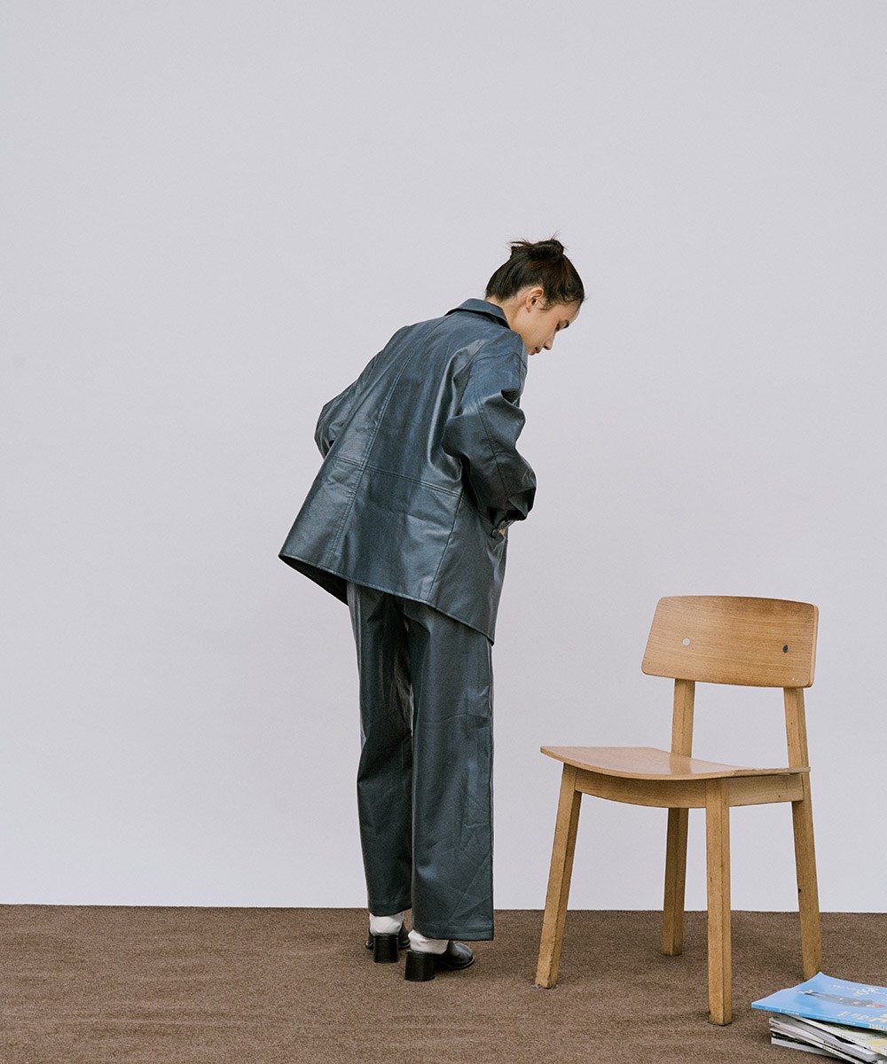 皮革西裝外套